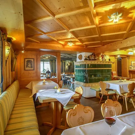 Bartlehof Hotel 3*