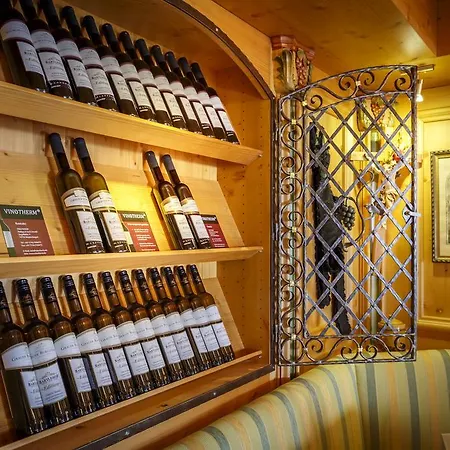 מלון Bartlehof שלוכזי